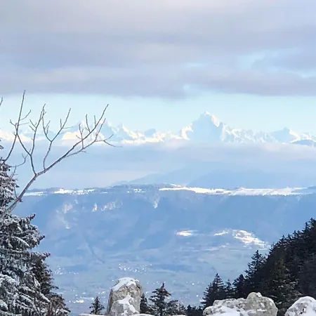 Сasa de vacaciones La Bergerie Chezery-Forens